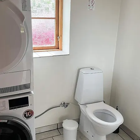 8 Person In Hadsund-by Traum *