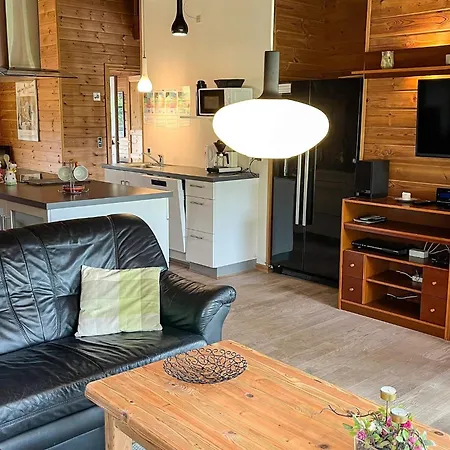 8 Person In Hadsund-by Traum