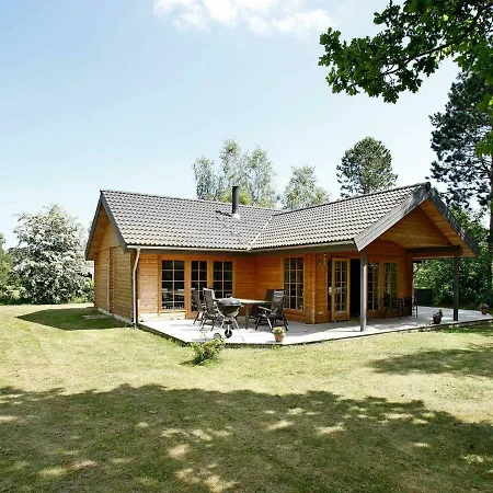 Three-bedroom In Hadsund 28 * Odde