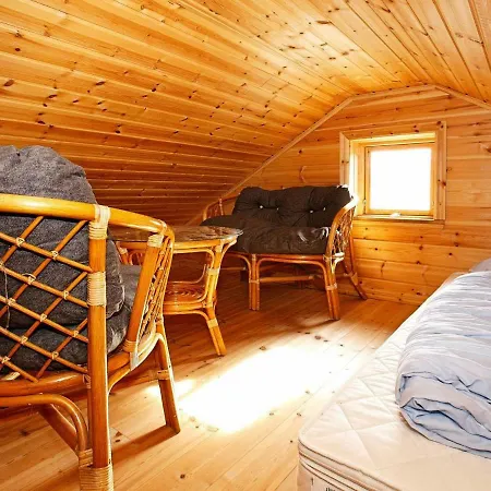 Three-bedroom In Hadsund 28 Odde