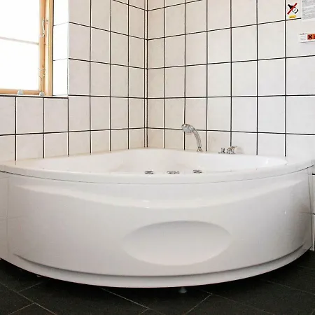 Casa vacanze Three-bedroom In Hadsund 28 Odde