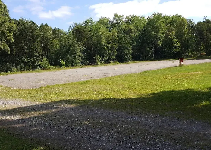 8 Person In Hadsund-by Traum *